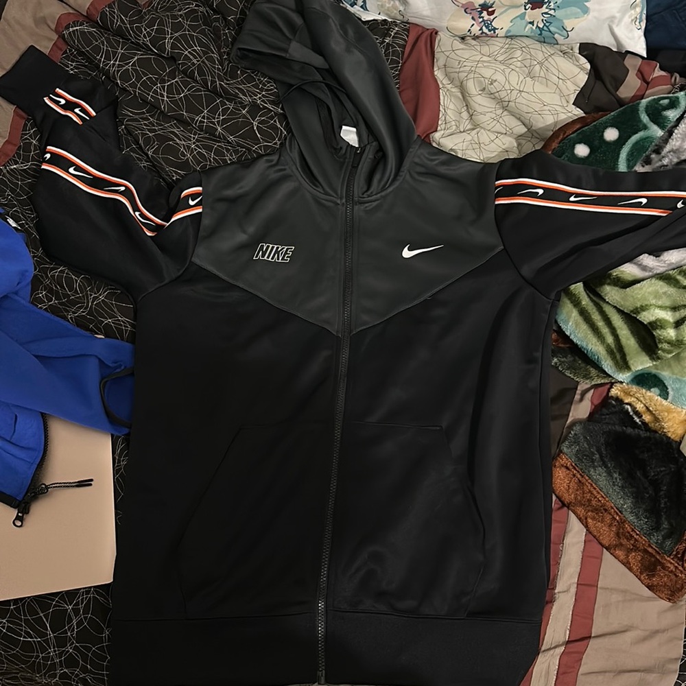 New Nike Tech Multi Color Gem